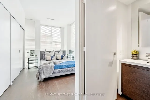 Additional image 25 of 1030 King St Unit 121