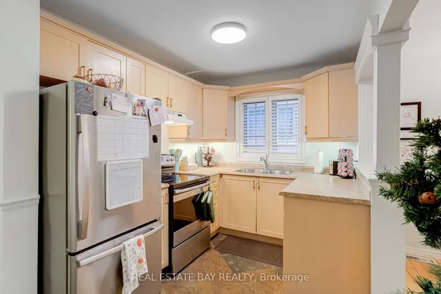 Additional image 17 of 1085 Harrogate Dr Unit 7