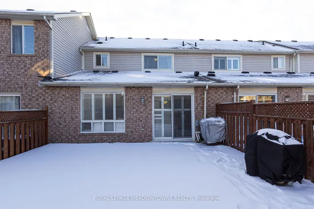 Additional image 33 of 431 Baverstock Cres