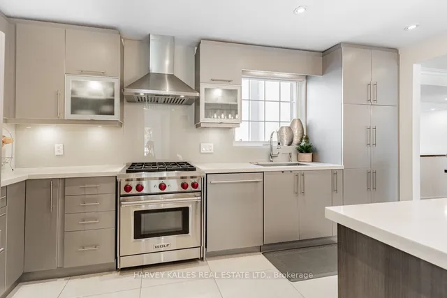 Additional image 16 of 144 Armour Blvd