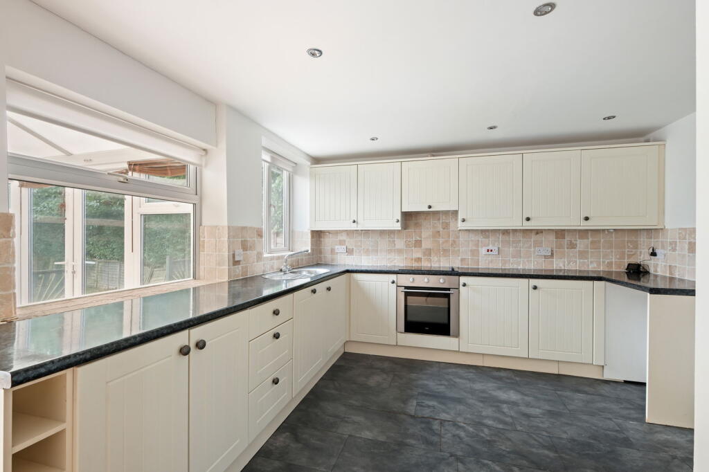Additional image 15 of Orchard Avenue, Solihull, B91 2LS