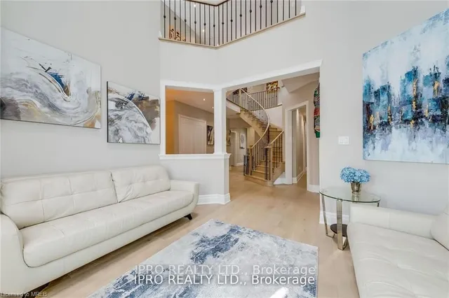 Additional image 26 of 20 Falkland Rd