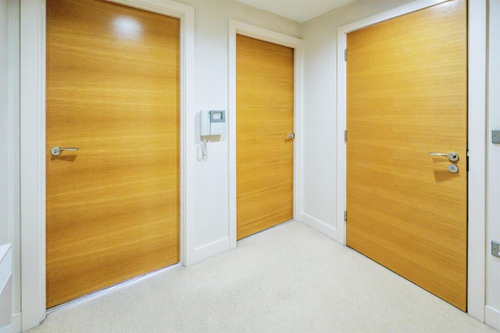 Additional image 14 of Waterfront Walk, Birmingham