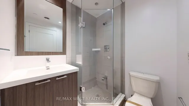 Additional image 29 of 120 Harrison Garden Blvd Unit 1427