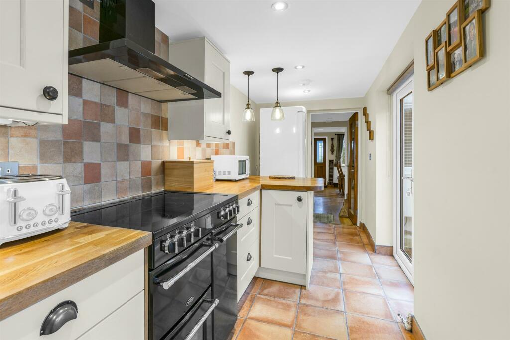 Additional image 7 of Tewin Hill, Tewin, Welwyn