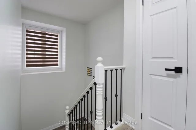 Additional image 16 of 125 Dunlop Crt