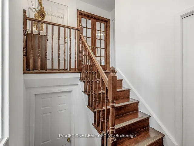 Additional image 5 of 205 Pineway Blvd