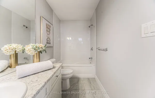 Additional image 19 of 48 Fourth Ave