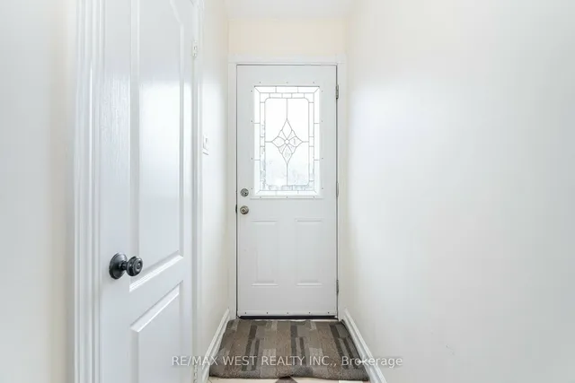 Additional image 26 of 111 Wareside Rd