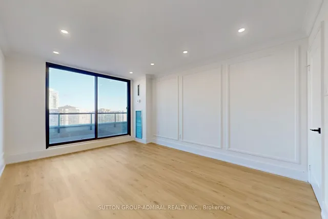 Additional image 16 of 33 Elmhurst Ave Unit 2401