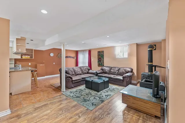 Additional image 23 of 102 Pennyroyal Cres