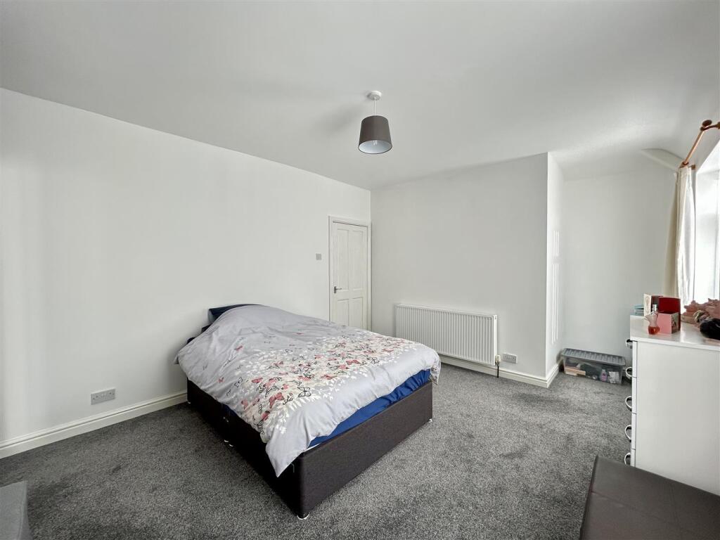 Additional image 8 of Oak Road, West Bromwich