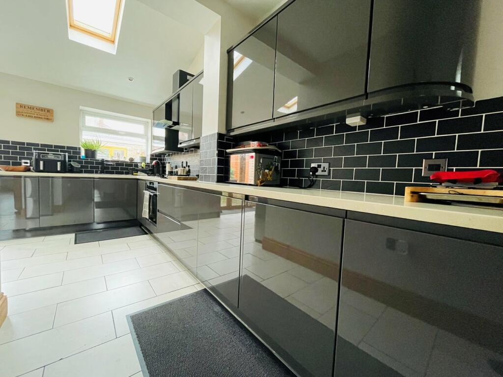 Additional image 10 of Jubilee Avenue, West Bromwich, B71