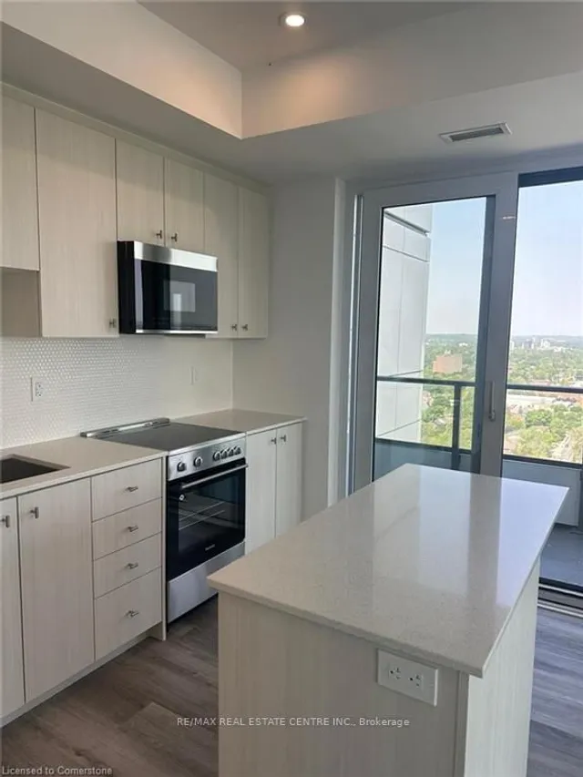 Additional image 15 of 15 Wellington St Unit 2612