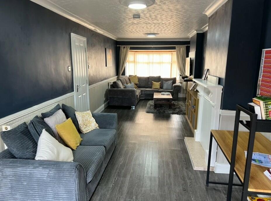 Additional image 5 of 1264 Yardley Wood Road, B90