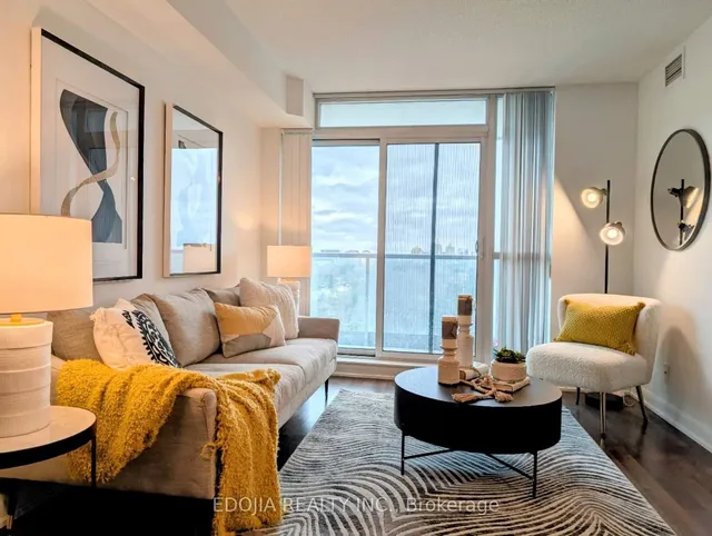 Additional image 7 of 17 Anndale Dr Unit 1011