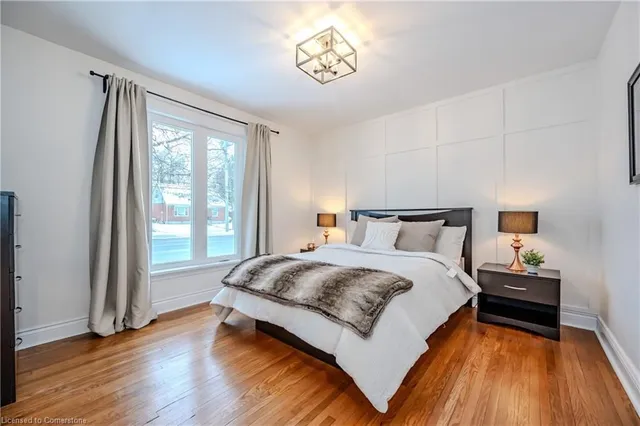 Additional image 23 of 586 Weber St