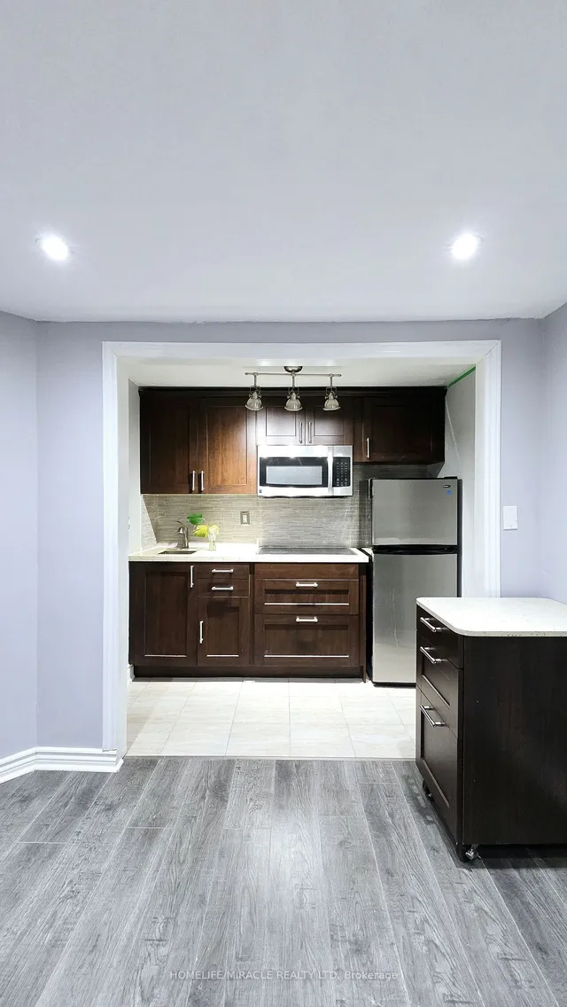 Additional image 20 of 33 Atira Ave