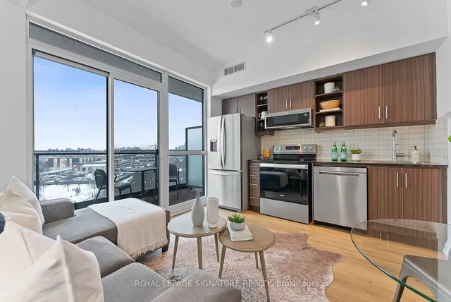 Additional image 8 of 160 Vanderhoof Ave Unit 710