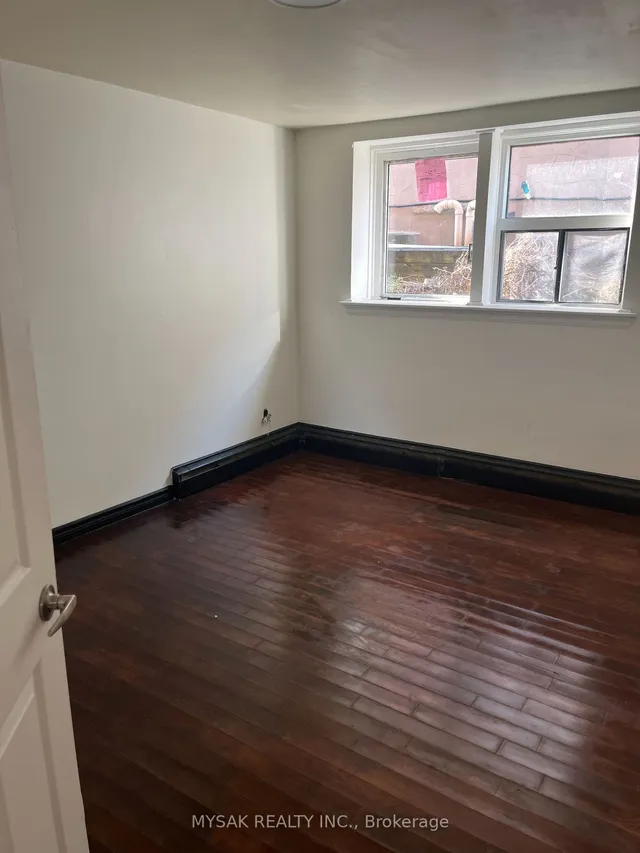 Additional image 8 of 2342 King St