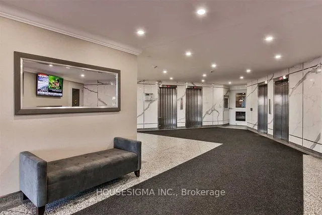 Additional image 3 of 451 The West Mall Unit 922