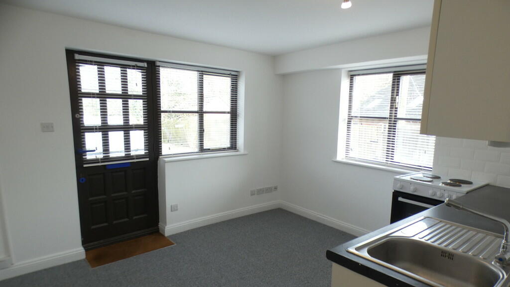 Additional image 2 of Acorn Lodge, Lye Lane