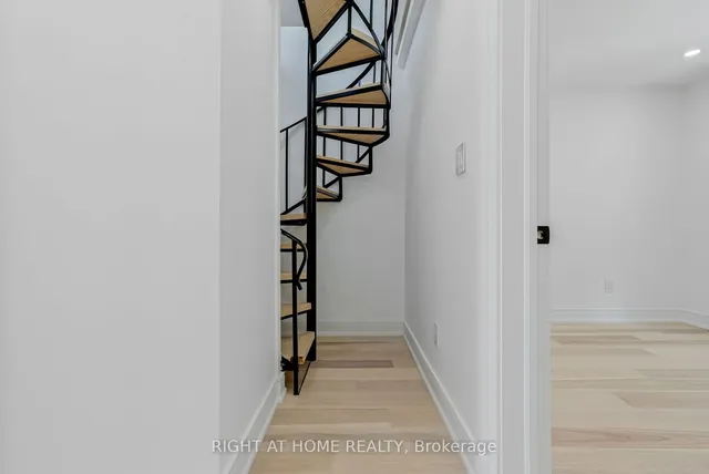 Additional image 19 of 714 Palmerston Ave