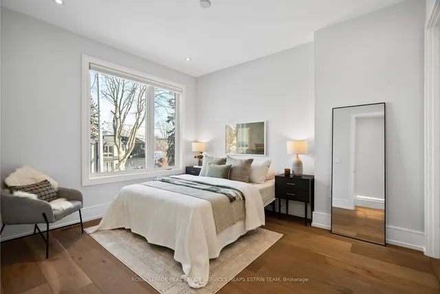 Additional image 23 of 39 Sharron Dr