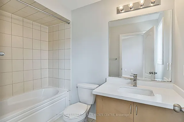 Additional image 30 of 67 Yellowknife Rd