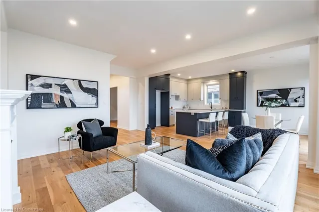 Additional image 11 of 117 Whitefish Cres