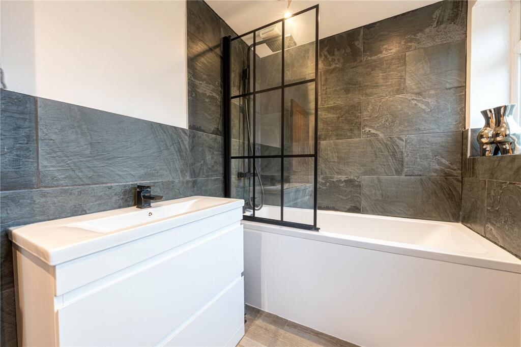 Additional image 21 of Lansdowne Crescent, Tamworth, Staffordshire, B77