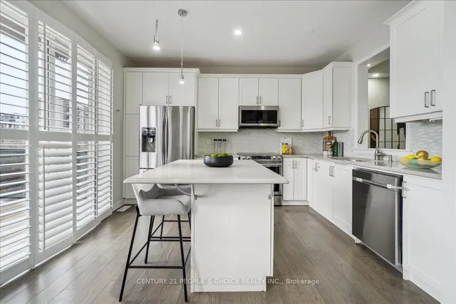 Additional image 8 of 1190 Duignan Cres
