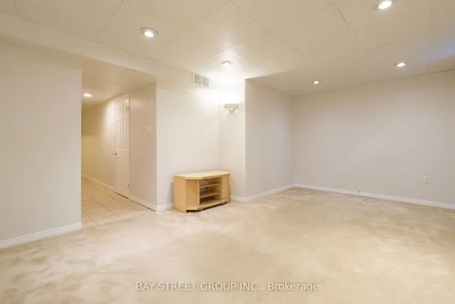 Additional image 12 of 610 Barton St Unit 41