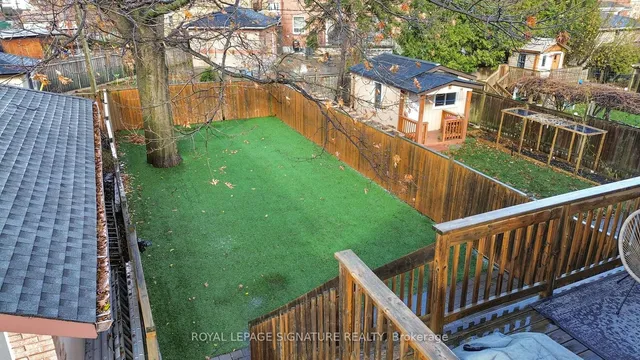 Additional image 38 of 22 Harding Ave