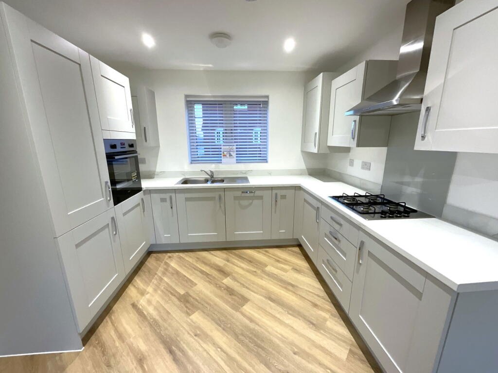 Additional image 16 of HUNNINGTON, Bromsgrove Road