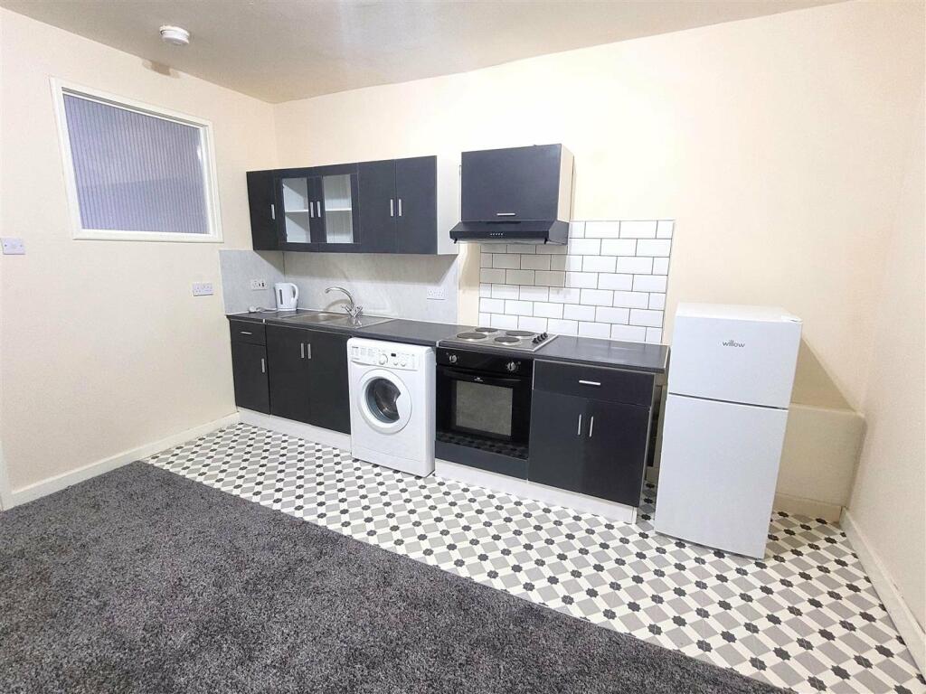 Additional image 3 of Station Road, Erdington, Birmingham, West Midlands, B23