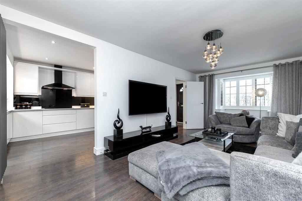 Additional image 26 of High Street, Sandridge, St. Albans