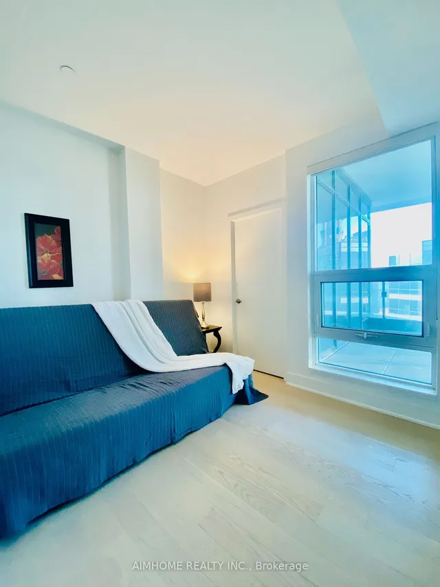 Additional image 28 of 955 Bay St Unit 3208