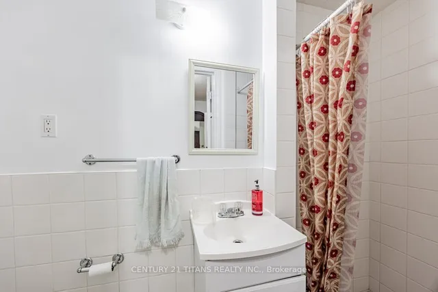 Additional image 16 of 502 Midland Ave