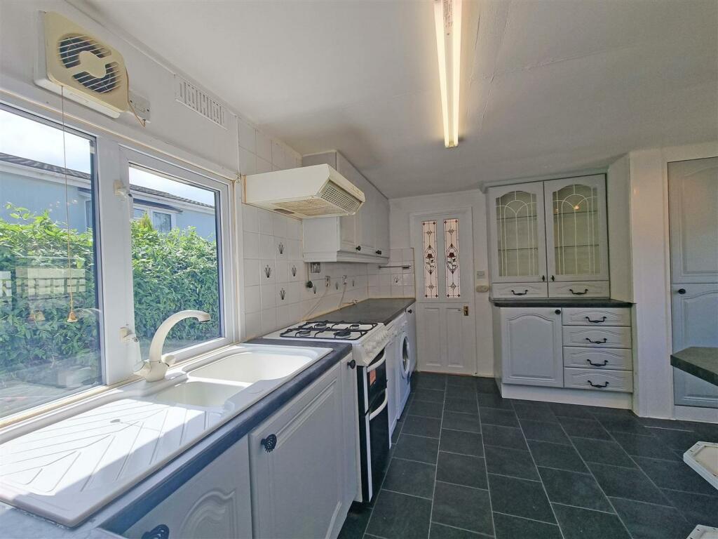 Additional image 4 of The Oaks, Wythall, Birmingham