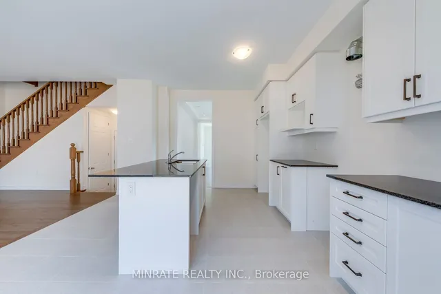 Additional image 5 of 3905 Koenig Rd