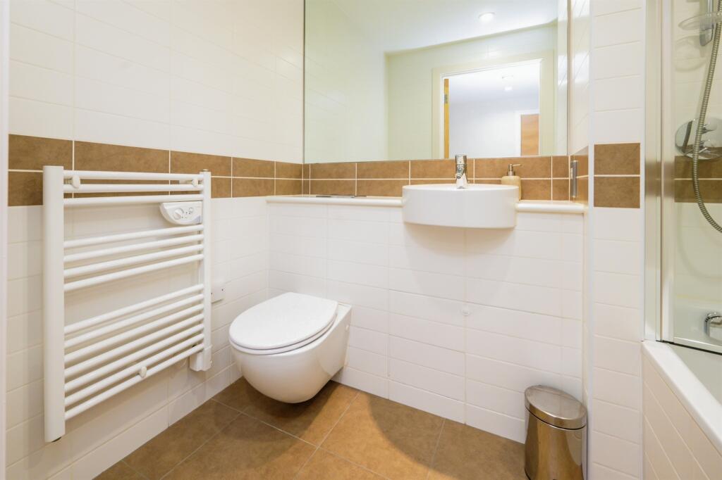 Additional image 13 of Waterfront Walk, Birmingham