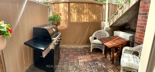 Additional image 31 of 30 Elsie Lane Unit 104