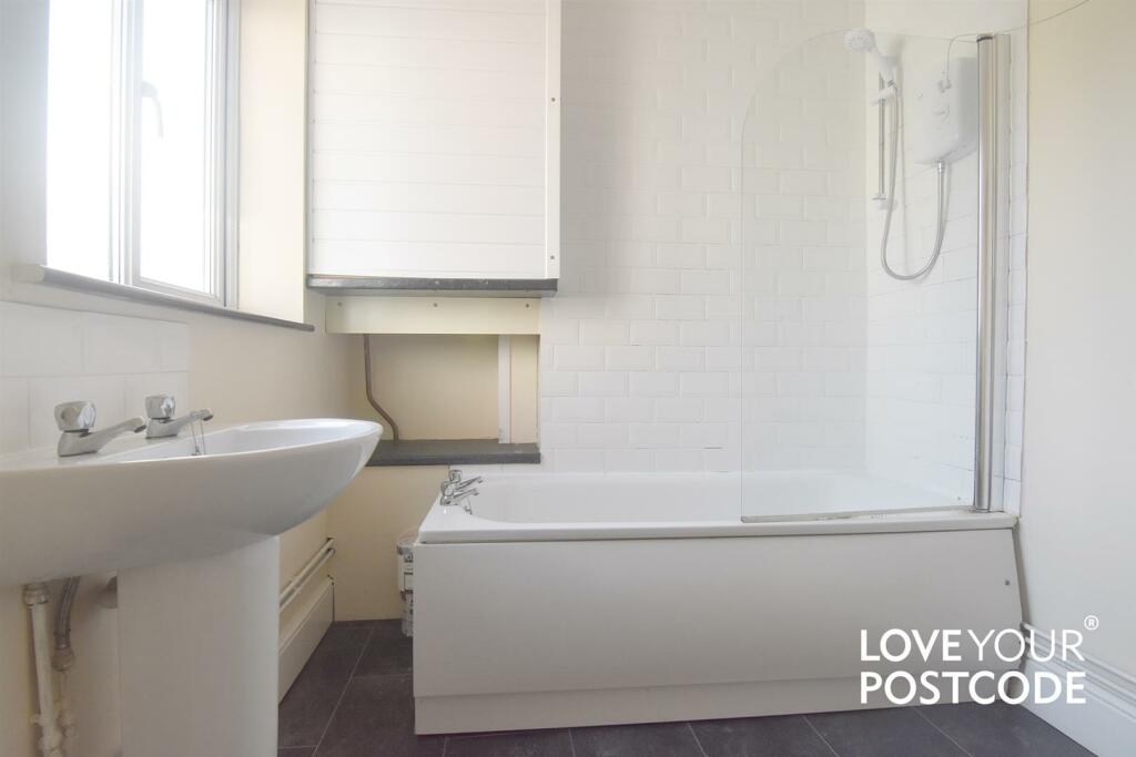 Additional image 6 of Barrs Street, Oldbury, B68