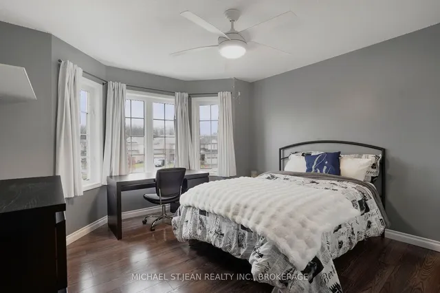 Additional image 17 of 91 Merrilee Cres