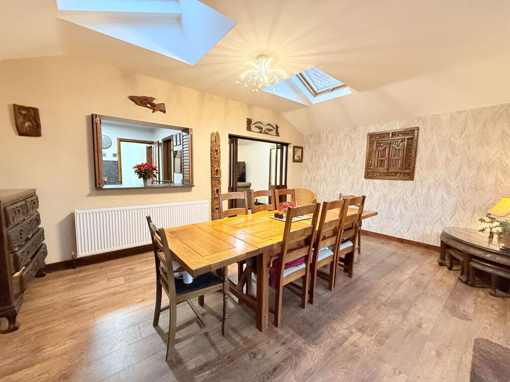 Additional image 5 of Hazeloak Road, Shirley