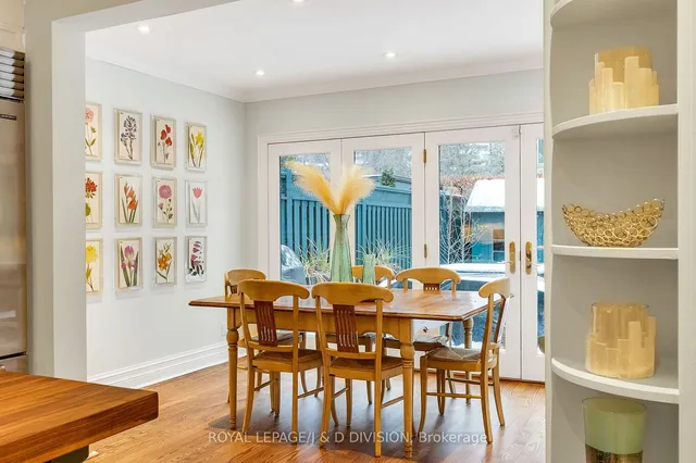 Additional image 14 of 269 Oriole Pkwy