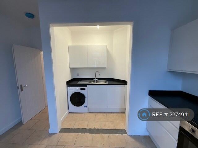 Additional image 2 of Victoria Road, Aberdeen, AB11