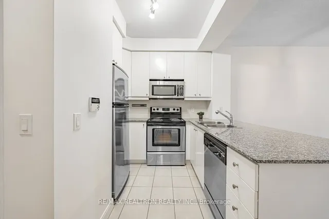 Additional image 6 of 38 The Esplanade Unit 315