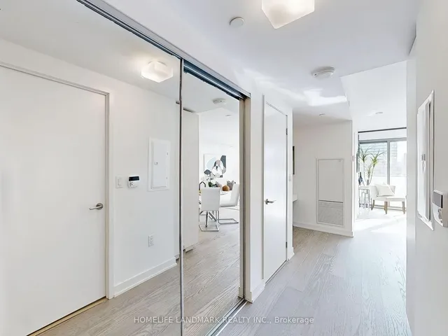 Additional image 22 of 11 Wellesley St Unit 3203